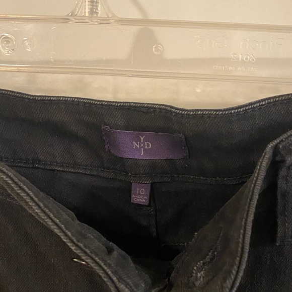 NYDJ Skinny Jeans, black, size 10 - Picture 4 of 7